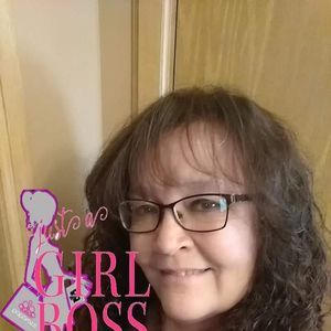 Meet your Posher, Sandy